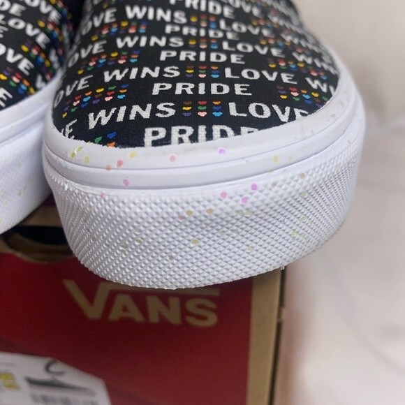 NEW Vans shoes asher love rainbow hearts 3 youth glitter kind slip on - Picture 3 of 11